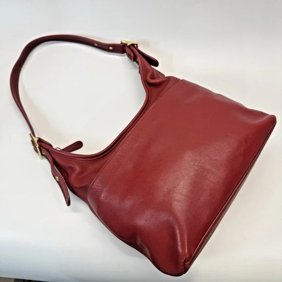 Vintage Coach Legacy Hobo Shoulder Hand Bag Red Leather Costa Rica 9058 Y2K - Picture 1 of 16